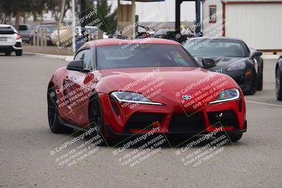 media/Dec-17-2023-Speed Ventures (Sun) [[19a0556ed4]]/Around the Pits/